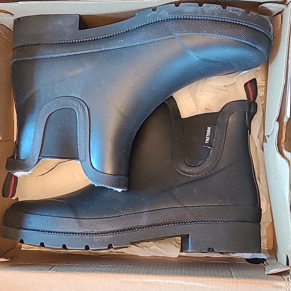 Tretorn | Black Rubber Ankle Boots | Women's Size 9 | NWOT | NIB